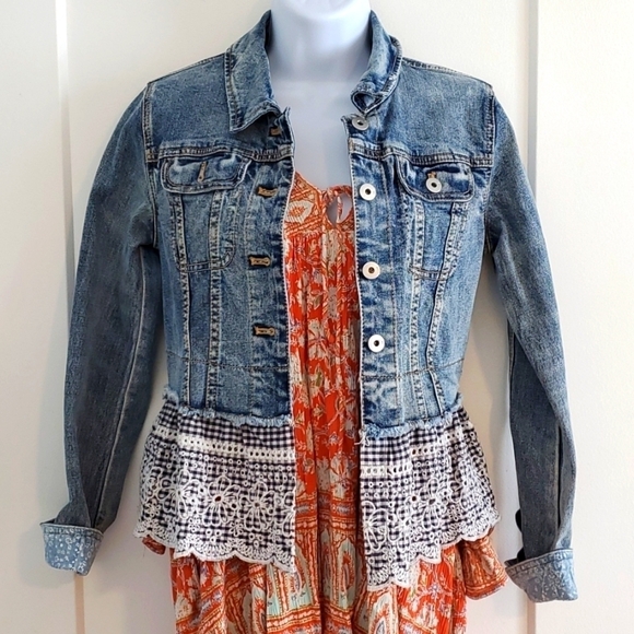 Anthropologie Pilcro Denim Jacket with Eyelet lace size xs - Picture 1 of 9